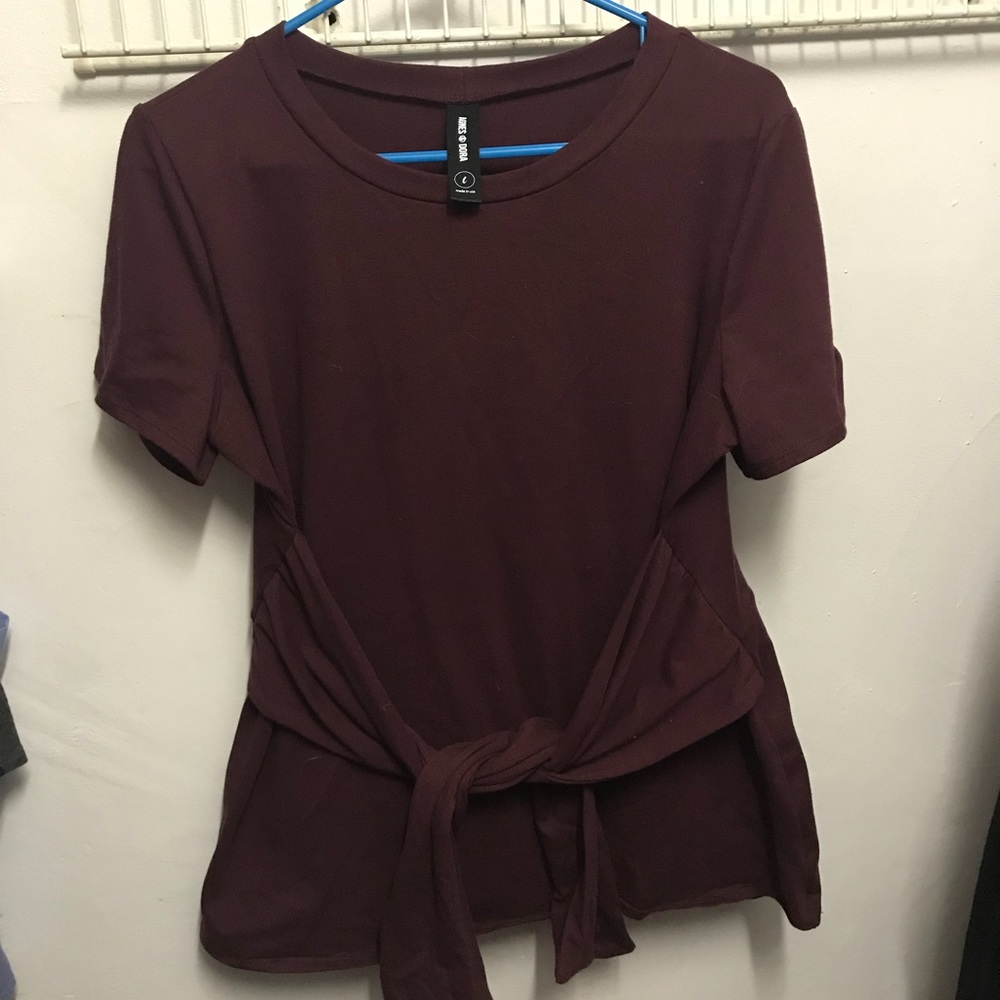 Side sash A&D top worn once